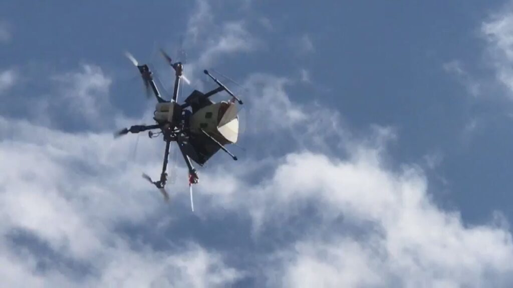 ドローン落下、6人軽傷　岐阜・大垣公園 の画像